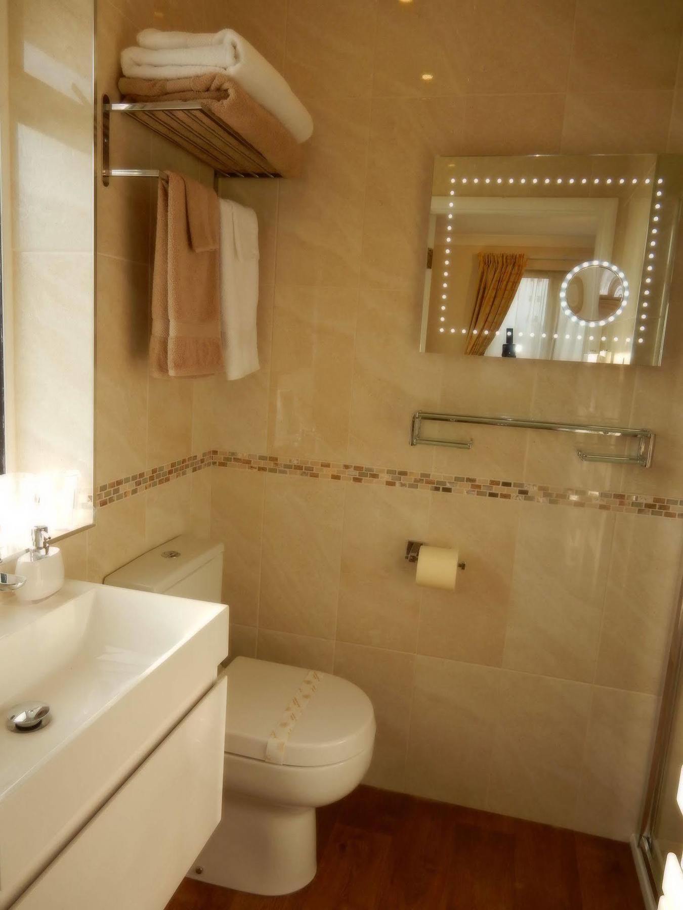Abbots Lee - Adults Only Bed & Breakfast Челтнъм Екстериор снимка